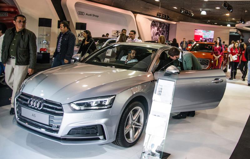 Las medidas de cálculo de emisiones hunden la venta de coches en agosto un 30,8 %