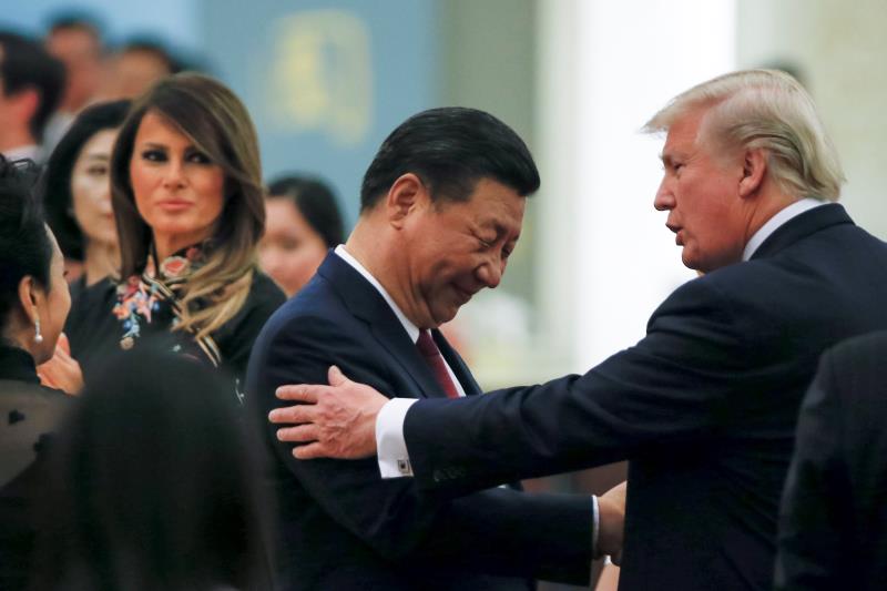 China y EEUU retrasan la imposición de más aranceles para suavizar el conflicto