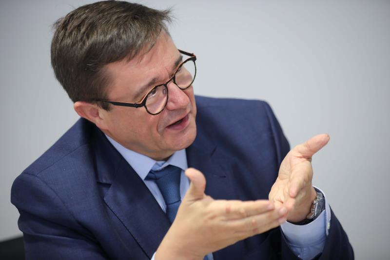 El presidente de los oncólogos europeos pide un papel 