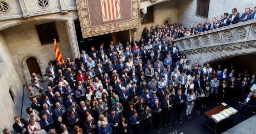 Proceso separatista: Torra recibe a 800 alcaldes independentistas en la Generalidad