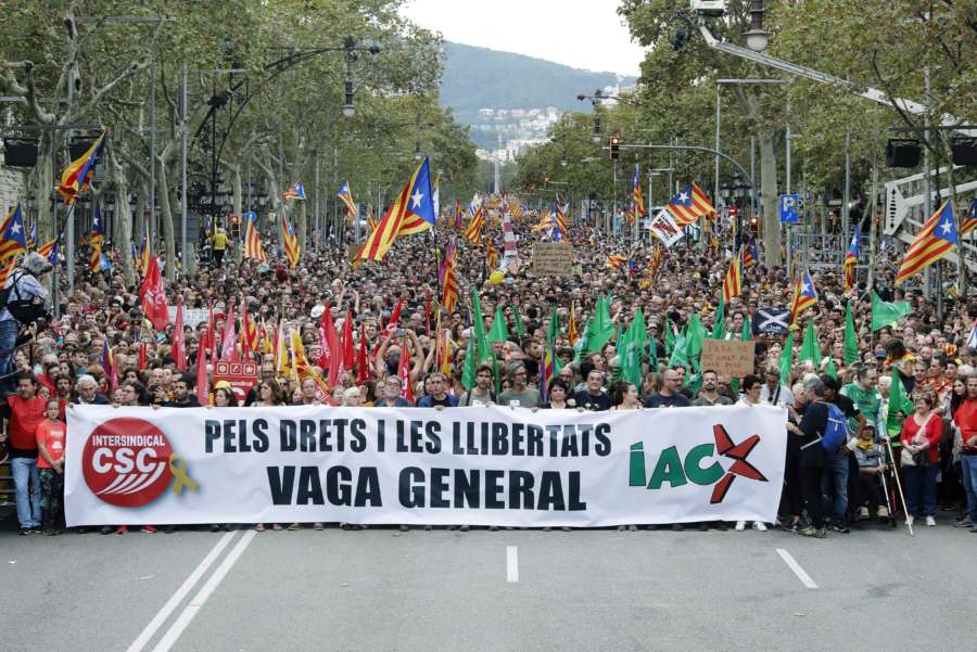 Proceso separatista: Cifran en 525.000 los asistentes a la manifestación de Barcelona