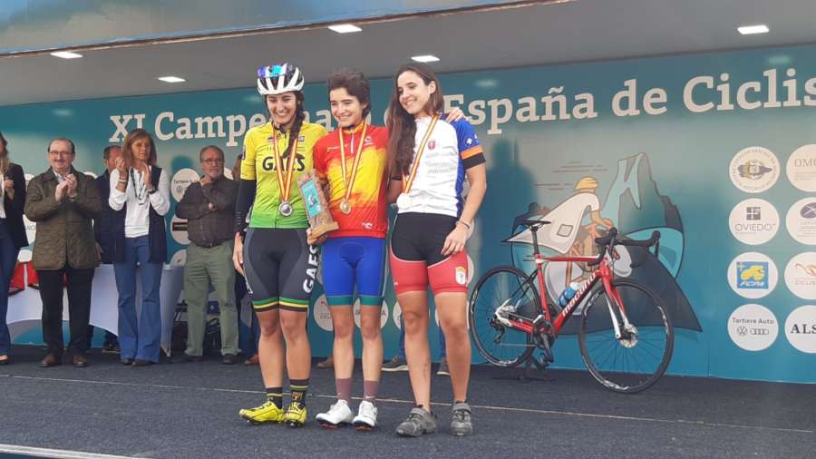 María Ordóñez, tercera en la categoría femenina del XI Campeonato de España de Ciclismo para médicos