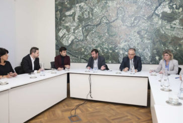 Documento de adhesión y guía turística del Itinerario Cultural Europeo Vía Carlomagno