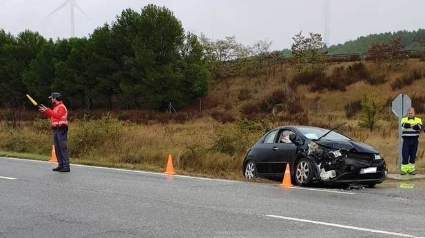 Dos mujeres heridas en una colisión en la NA-115 en Olite
