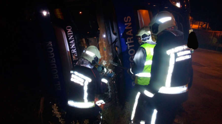 Una persona herida en un accidente de tráfico en Artajona