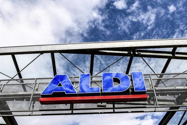 La cadena Aldi detecta listeria en un lote de tortitas de marca 'Mini blinis'