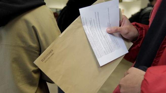 10N: Las peticiones del voto por correo caen un 30% respecto a las elecciones de abril