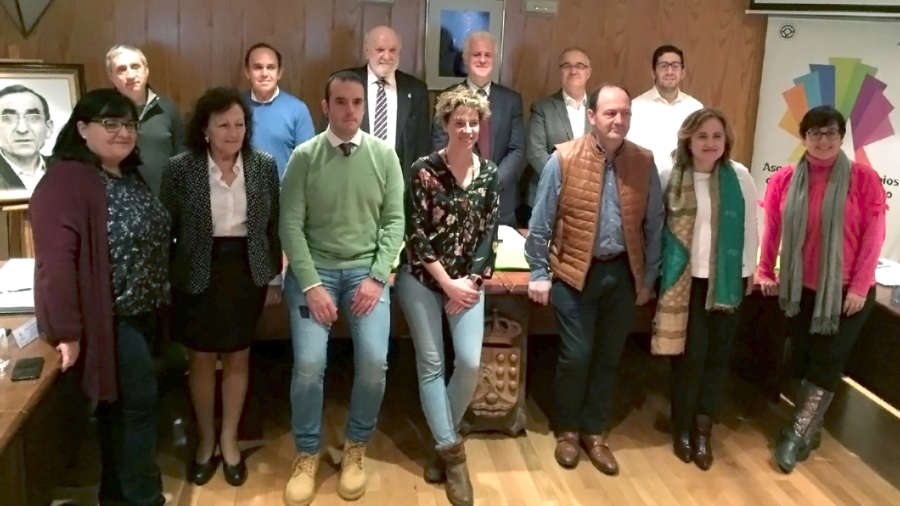 El alcalde de Pamplona participa en la X Junta Directiva de la Asociación de Municipios del Camino de Santiago celebrada en Lugo