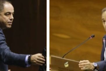 NA+ y PSN rechazan la propuesta de Geroa Bai para que ondee la ikurriña en Navarra