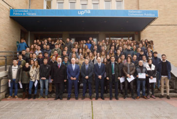 UPNA y Caja Rural becan a 427 alumnos para estudiar en 39 países