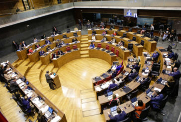 Rechazada la Ley Foral para sacar la asignatura religión y avanzar hacia un Estado laico