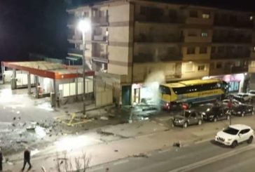 Una niña fallecida y su hermano en estado crítico arrollados por un autobús en Estella