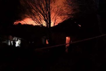 Un incendio destruye completamente un caserío en Aranaz, sin causar heridos