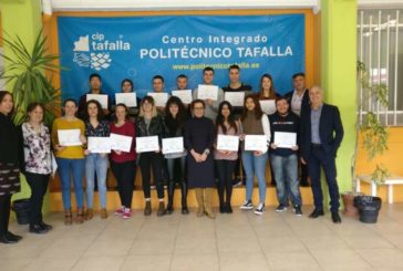 43 jóvenes estudiantes reciben el diploma formativo del programa Junior Job Coach