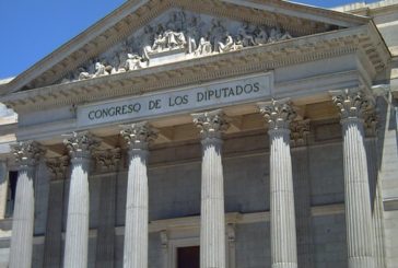 España Suma empataría con el PSOE y haría ganador al bloque de derechas pese a la bajada de Vox
