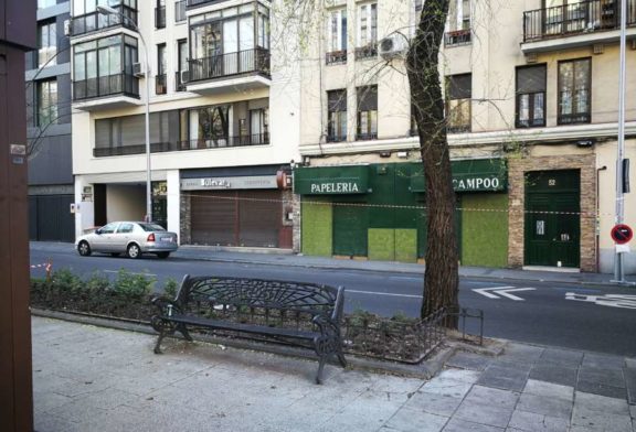 UATAE advierte: «La crisis de la vivienda también está bajando las persianas de nuestros barrios»