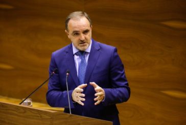 Esparza (NA+) pide a Chivite que tome sus decisiones contra el coronavirus 