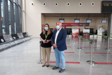 El aeropuerto de Pamplona retoma mañana su actividad ordinaria
