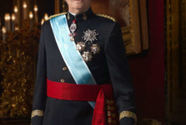 Juan Carlos I comunica a su hijo Felipe VI que abandona España