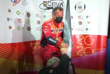 El navarro Cástor Fantoba campeón de España de Vuelo Acrobático 2020 por décima vez