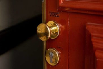 5 consejos para defender la vivienda de ladrones y okupas este 2021 según ACOPI