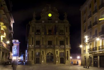 Pamplona se suma este sábado a la 'Hora del Planeta' apagando la iluminación de una veintena de edificios y monumentos