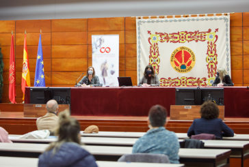 Juana Urra y María José Lacalzada reciben el I Premio Concepción Arenal de la UPNA en el Día Internacional del Trabajo Social