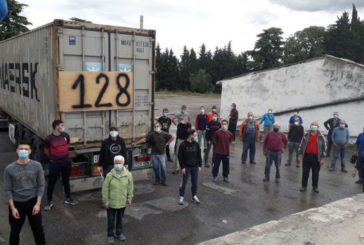 5.000 cajas de leche 'Lacturale' destinadas a la asociación Zaporeak