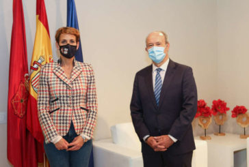 Chivite recibe al ministro de Justicia, Juan Carlos Campo, durante su visita a Navarra