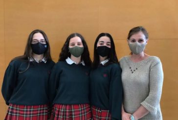 3 alumnas de Miravalles-El Redín ganan el certamen sobre turismo en Pamplona de la Universidad de Navarra