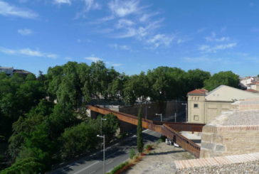 Comienza la colocación de las torres y cimbras para la pasarela de Labrit