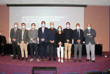 Entrega de los premios del IV Certamen de Casos Clínicos Ético-Deontológicos