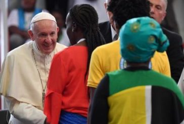 Aumenta el número de católicos y sacerdotes en África y Asia
