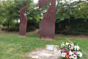 10 asociaciones navarras dicen NO en la Puerta de la Libertad de Berriozar
