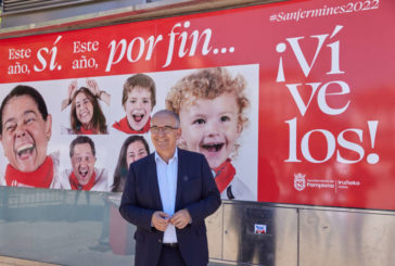 Fotografías en blanco y rojo adornarán Pamplona en San Fermín 2022