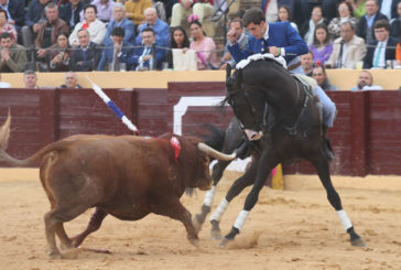 Tres orejas para Guillermo Hermoso de Mendoza