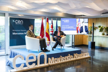 El embajador de Reino Unido en España visita CEN, la UNAV y el Ayuntameinto de Pamplona
