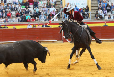 El rejón de muerte malogra dos grandes faenas de Guillermo Hermoso de Mendoza en Palencia