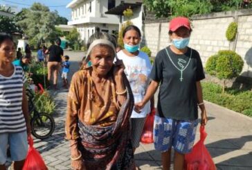 Alrededor del 70% de los habitantes en Indonesia profesan la fe católica