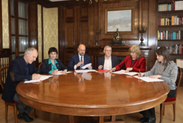 El Gobierno de Chivite firma y acuerda con Bildu los Presupuestos de Navarra