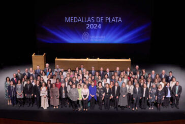 113 profesionales de la Universidad de Navarra reciben la Medalla de Plata