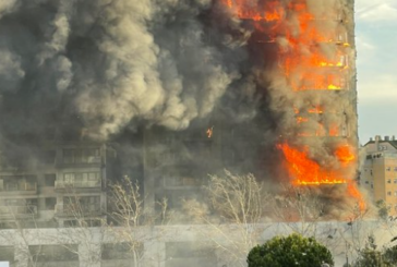 Se elevan a 10 los muertos en el gigantesco incendio de un edificio en Valencia