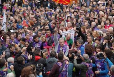 UPN denuncia más carteles de apoyo a asesinos de ETA en la Korrika a su paso por Pamplona