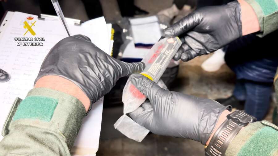 Desmantelado en un edificio de viviendas de Burgos, un taller y depósito de explosivos con más de 60 kilos de precursores