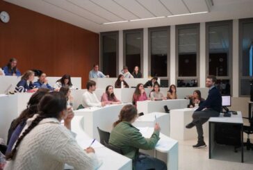 Cerca de 300 estudiantes participan en talleres de orientación, salud y bienestar de la Universidad de Navarra