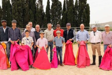 Becerras tentadas en la ganadería Hípica Zahorí