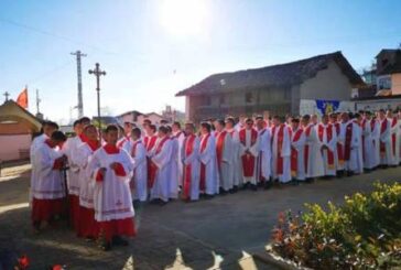 La parroquia de la etnia Yi de Lanniquing rinde homenaje al misionero francés Paul Vial