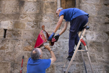 Desmontada la hornacina de la cuesta de Santo Domingo y se retira la imagen de San Fermín