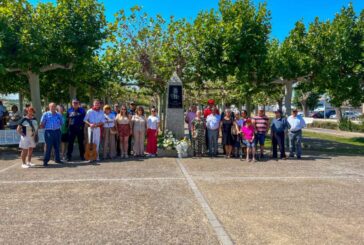 Berriozar rinde homenaje a Francisco Casanova asesinado por ETA