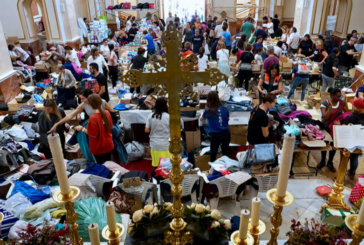 DANA en Valencia: Una Iglesia manchada de barro